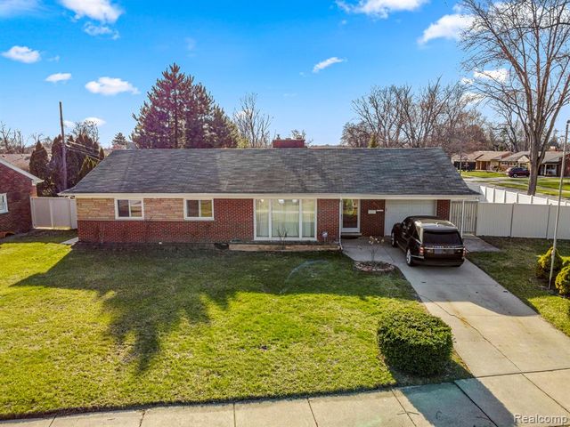 7351 N Gulley Road, Dearborn Heights, MI 48127