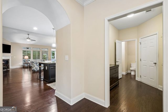 557 Butterfly Lane, Braselton, GA 30517
