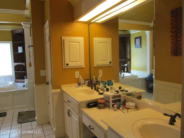 306 Monterey Road, Richland, MS 39218