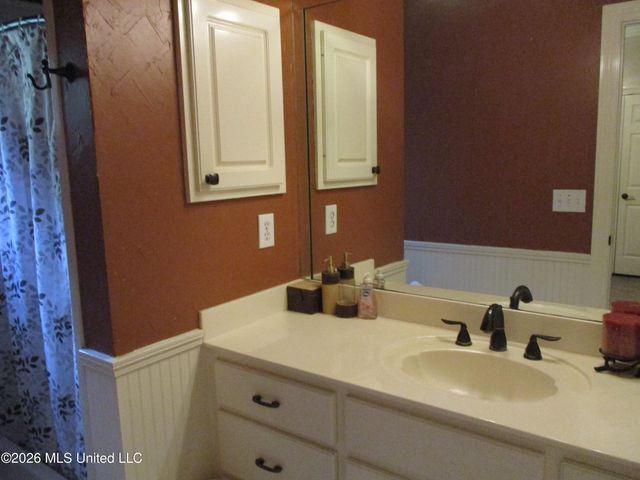 306 Monterey Road, Richland, MS 39218