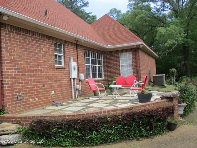 306 Monterey Road, Richland, MS 39218