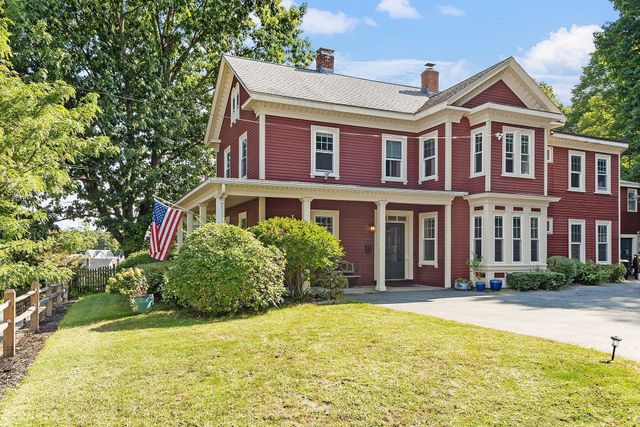 21-23 Summer Street 1, Melrose, MA 02176