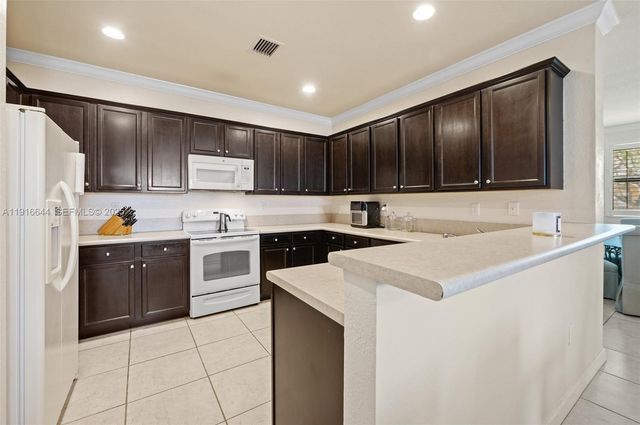 22780 SW 92nd Ct, Cutler Bay, FL 33190