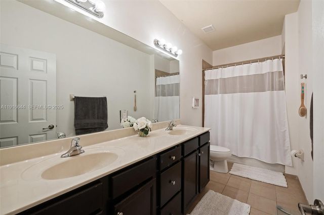 22780 SW 92nd Ct, Cutler Bay, FL 33190