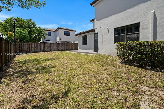 22780 SW 92nd Ct, Cutler Bay, FL 33190