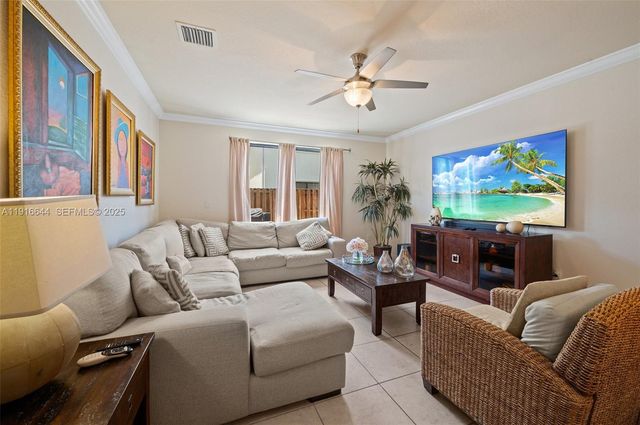 22780 SW 92nd Ct, Cutler Bay, FL 33190