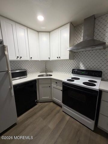 77C Cambridge Circle, Manchester, NJ 08759