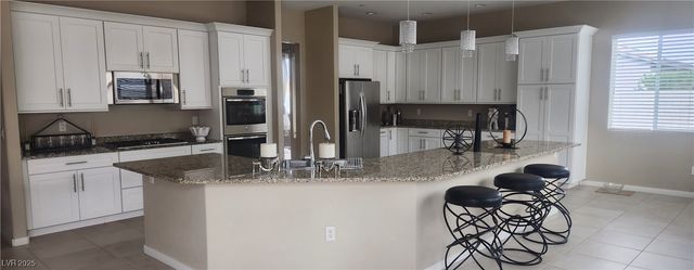 381 East Rancho Drive, Henderson, NV 89015