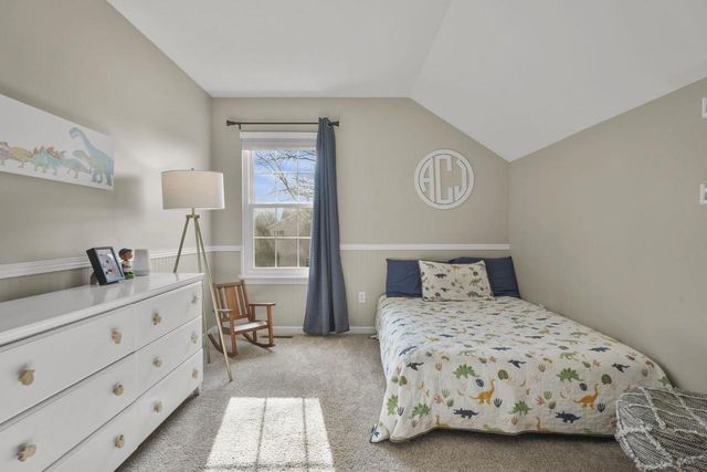 513 Bridlewood Lane, Watertown, WI 53094