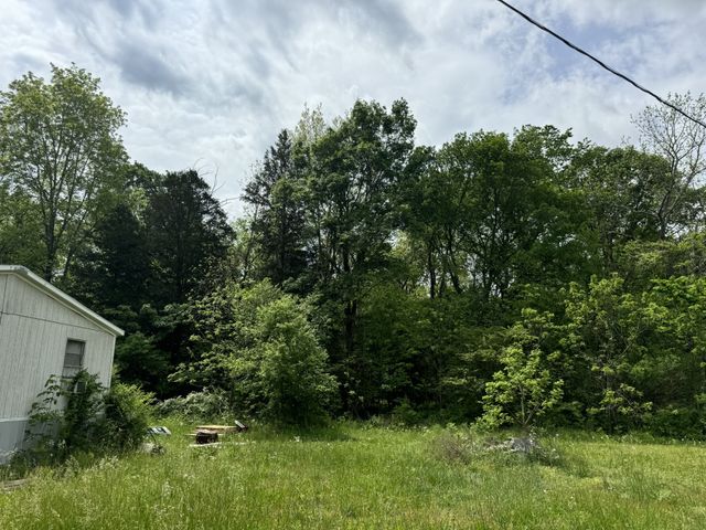1404 Dean Rd, Chapel Hill, TN 37034