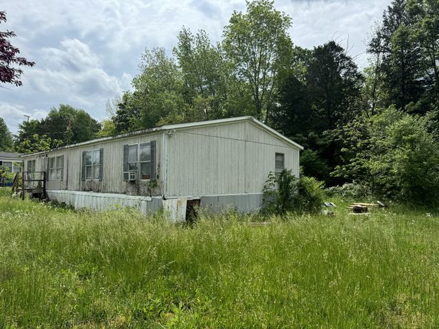 1404 Dean Rd, Chapel Hill, TN 37034