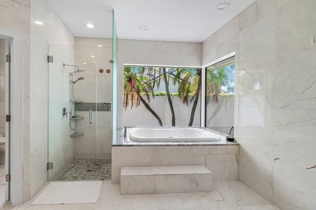 11839 Maidstone Drive, Wellington, FL 33414