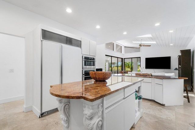 11839 Maidstone Drive, Wellington, FL 33414