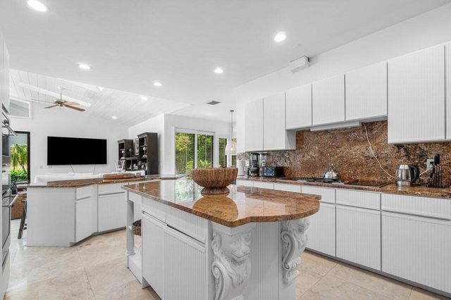 11839 Maidstone Drive, Wellington, FL 33414