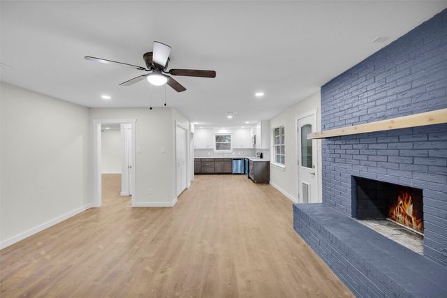 7401 Trimble Drive, Fort Worth, TX 76134