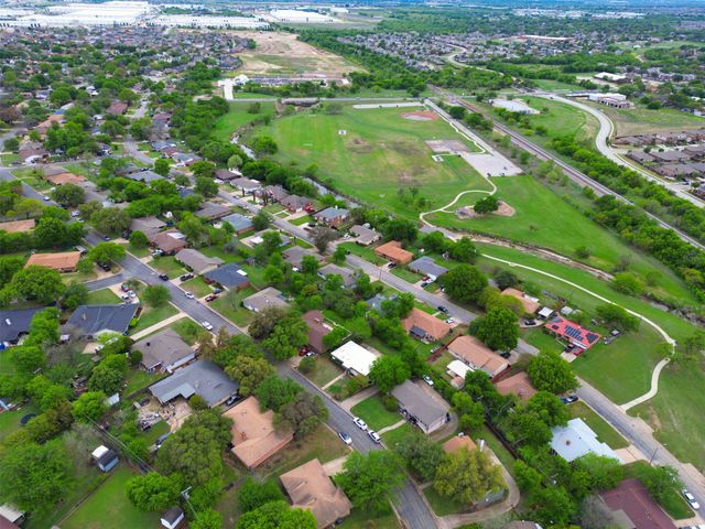 7401 Trimble Drive, Fort Worth, TX 76134