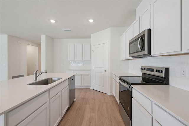 5851 COOL SPRING COVE, St Cloud, FL 34771