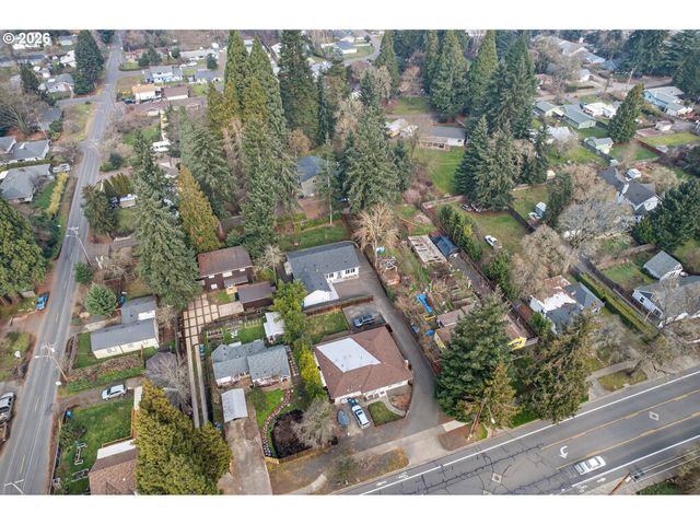 349 IRVING Rd, Eugene, OR 97404