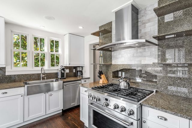 270 E Water Street, Rosemary Beach, FL 32461