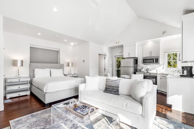 270 E Water Street, Rosemary Beach, FL 32461