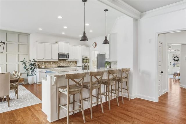 1426 Sutters Pond NW Drive, Kennesaw, GA 30152