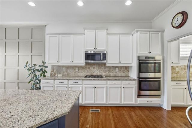 1426 Sutters Pond NW Drive, Kennesaw, GA 30152