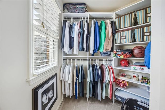 1426 Sutters Pond NW Drive, Kennesaw, GA 30152