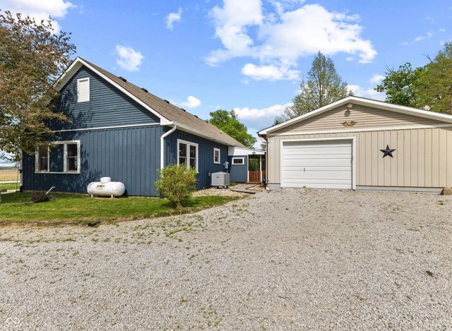2637 W County Road 650 S, Clayton, IN 46118