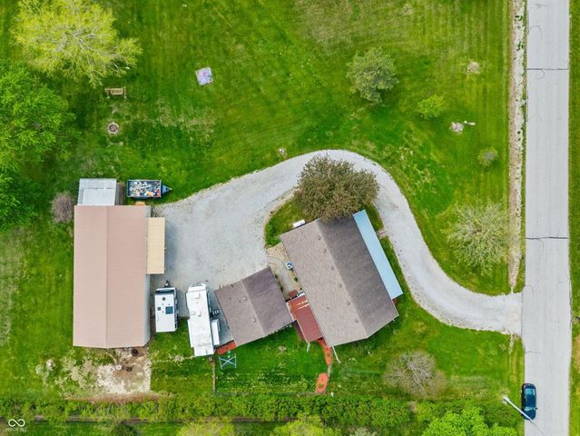 2637 W County Road 650 S, Clayton, IN 46118
