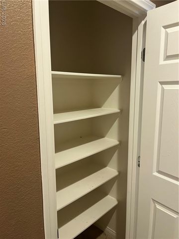 5725 Alitak Bay Street, North Las Vegas, NV 89081