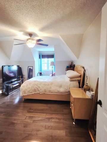 1301 Ballybunion Court, Dyer, IN 46311
