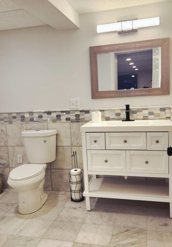1301 Ballybunion Court, Dyer, IN 46311
