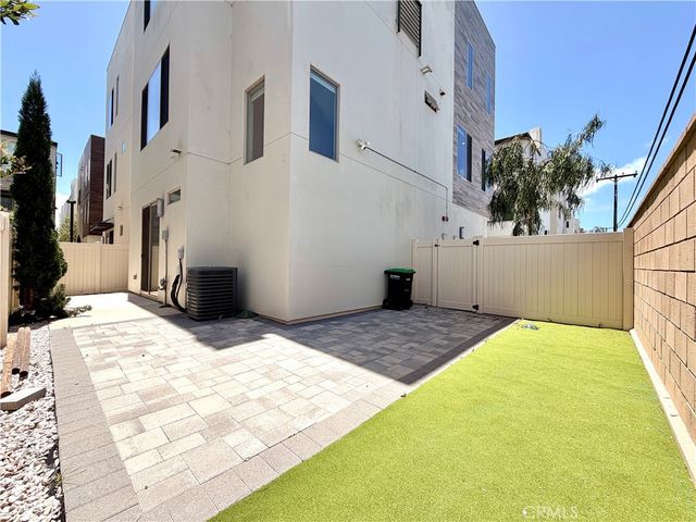 52 Ebb Tide, Newport Beach, CA 92663