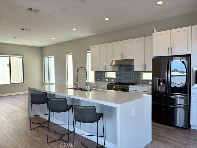 52 Ebb Tide, Newport Beach, CA 92663