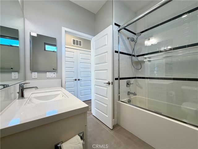 52 Ebb Tide, Newport Beach, CA 92663