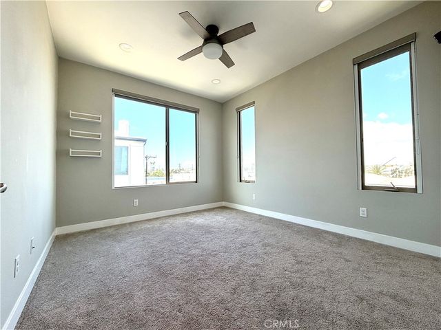 52 Ebb Tide, Newport Beach, CA 92663