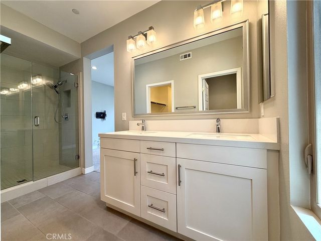 52 Ebb Tide, Newport Beach, CA 92663
