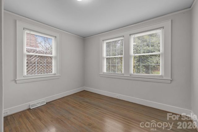 3724 Commonwealth Avenue, Charlotte, NC 28205