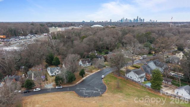 3724 Commonwealth Avenue, Charlotte, NC 28205