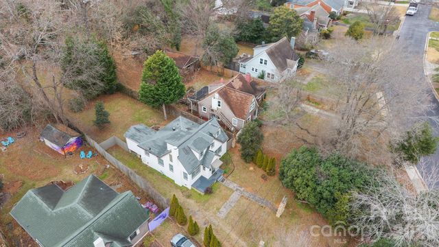3724 Commonwealth Avenue, Charlotte, NC 28205
