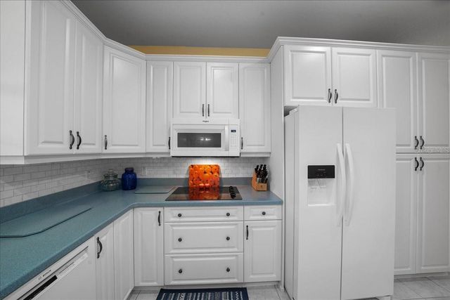 7184 NW 8TH PLACE, Ocala, FL 34482