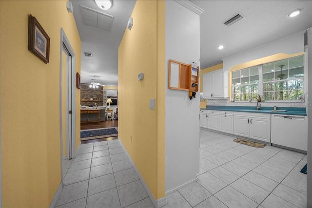 7184 NW 8TH PLACE, Ocala, FL 34482