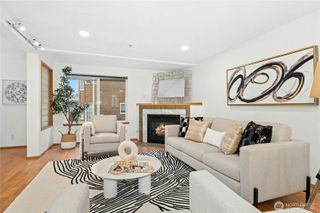 726 N 94th Street #B, Seattle, WA 98103