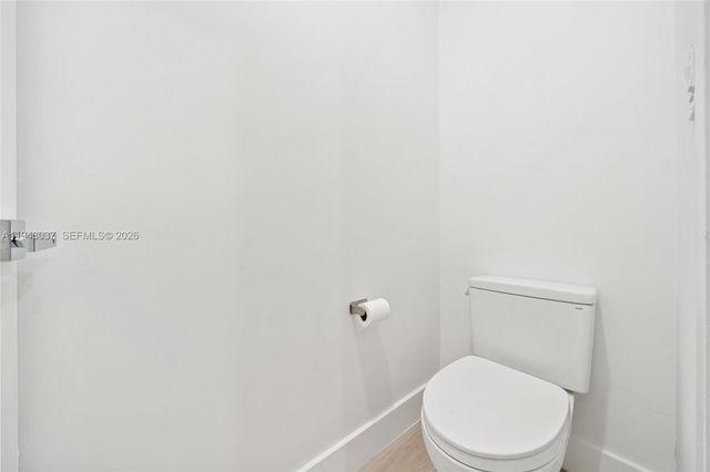 4648 NW 83rd Ave, Doral, FL 33166