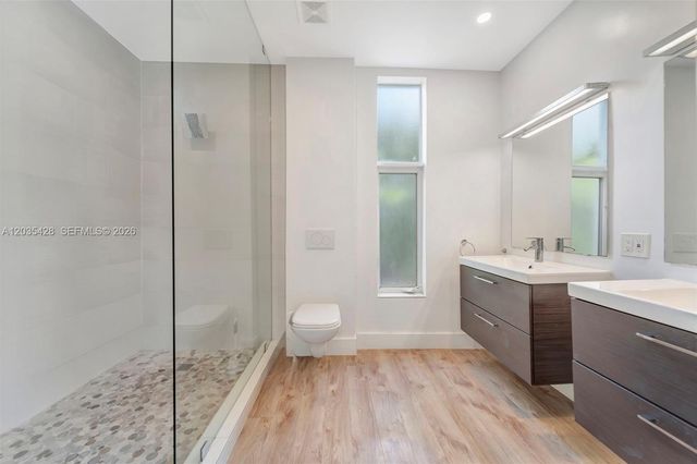 111 S Hibiscus Dr, Miami Beach, FL 33139