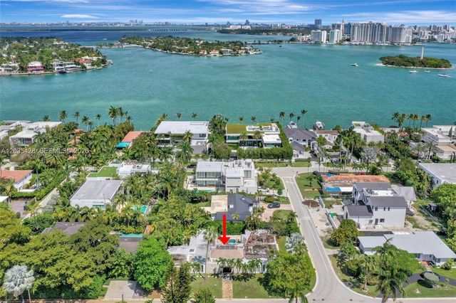 111 S Hibiscus Dr, Miami Beach, FL 33139