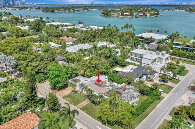 111 S Hibiscus Dr, Miami Beach, FL 33139