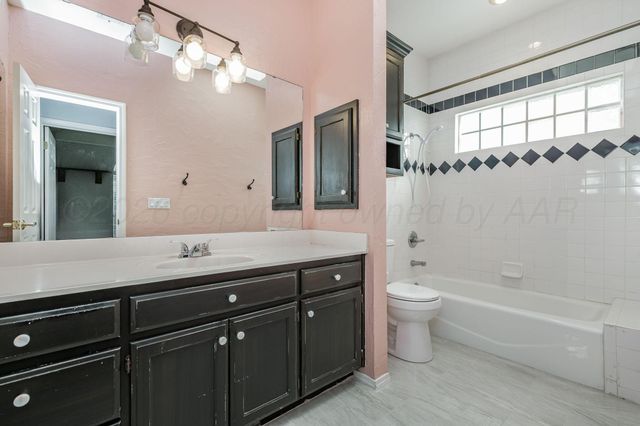 7002 BRADFORD Drive, Amarillo, TX 79109