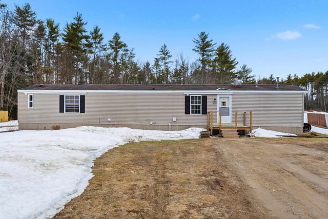 129 Salmon Falls Road, Rochester, NH 03868