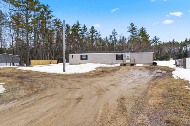 129 Salmon Falls Road, Rochester, NH 03868